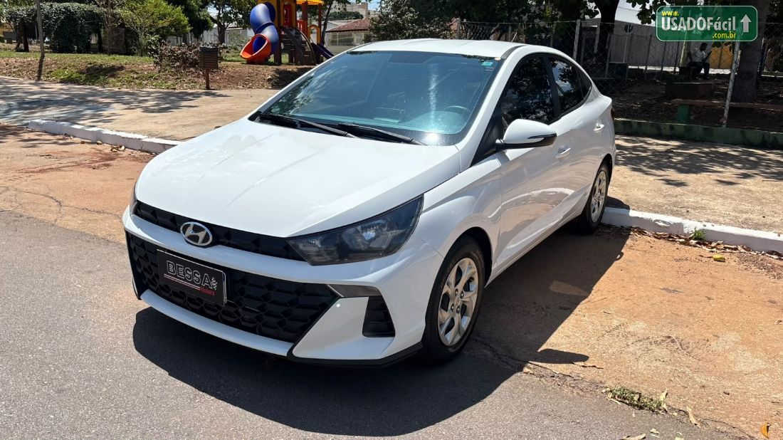 Hyundai HB20S Sedan Comfort 1.0 Mecânico Flex 2023/2024 — foto 3 de 13