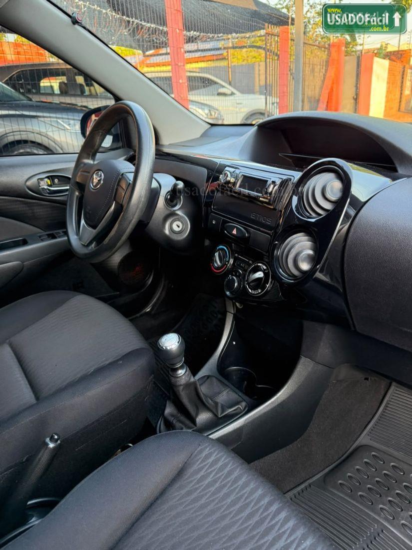 TOYOTA Etios Hatch X 1.3 Mecânico Flex 2017/2018 — foto 5 de 8