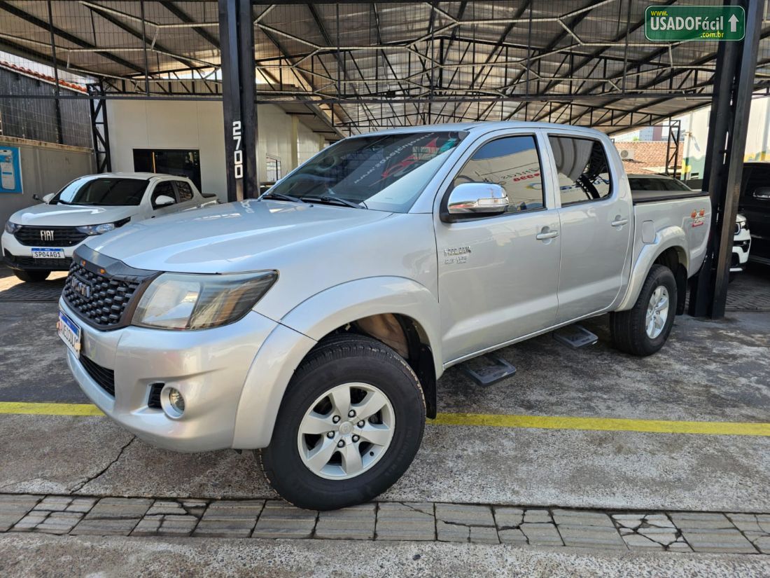 Toyota Hilux SRV CD 2.7 4x4 Automático Flex 2012/2012 — foto 2 de 14