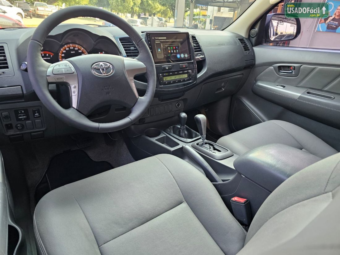 Toyota Hilux SRV CD 2.7 4x4 Automático Flex 2012/2012 — foto 8 de 14