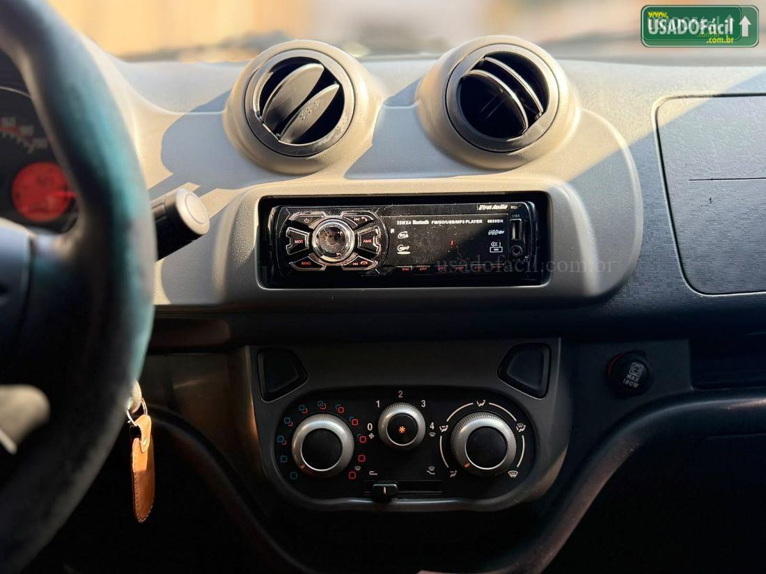 FIAT Uno Vivace 1.0 Evo Fire Flex 3P 2014/2015 — foto 10 de 12