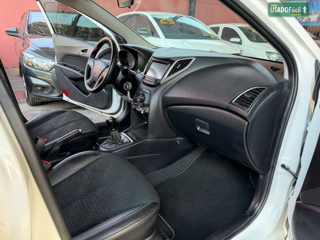 Hyundai HB20 Hatch Copa do Mundo 1.0 Mecânico Flex 2018/2019 — foto 13 de 22