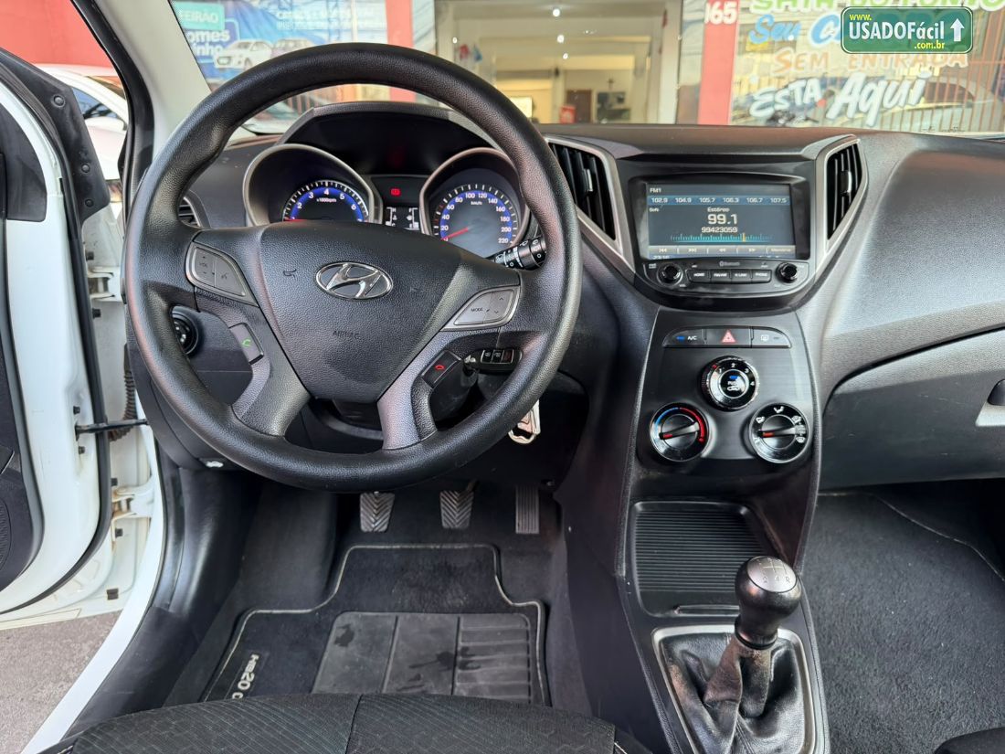 Hyundai HB20 Hatch Copa do Mundo 1.0 Mecânico Flex 2018/2019 — foto 9 de 22