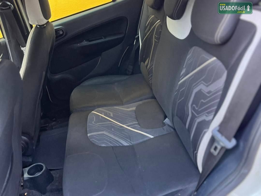 Fiat Uno Attractive 1.0 Fire Flex 5P 2016/2016 — foto 9 de 9