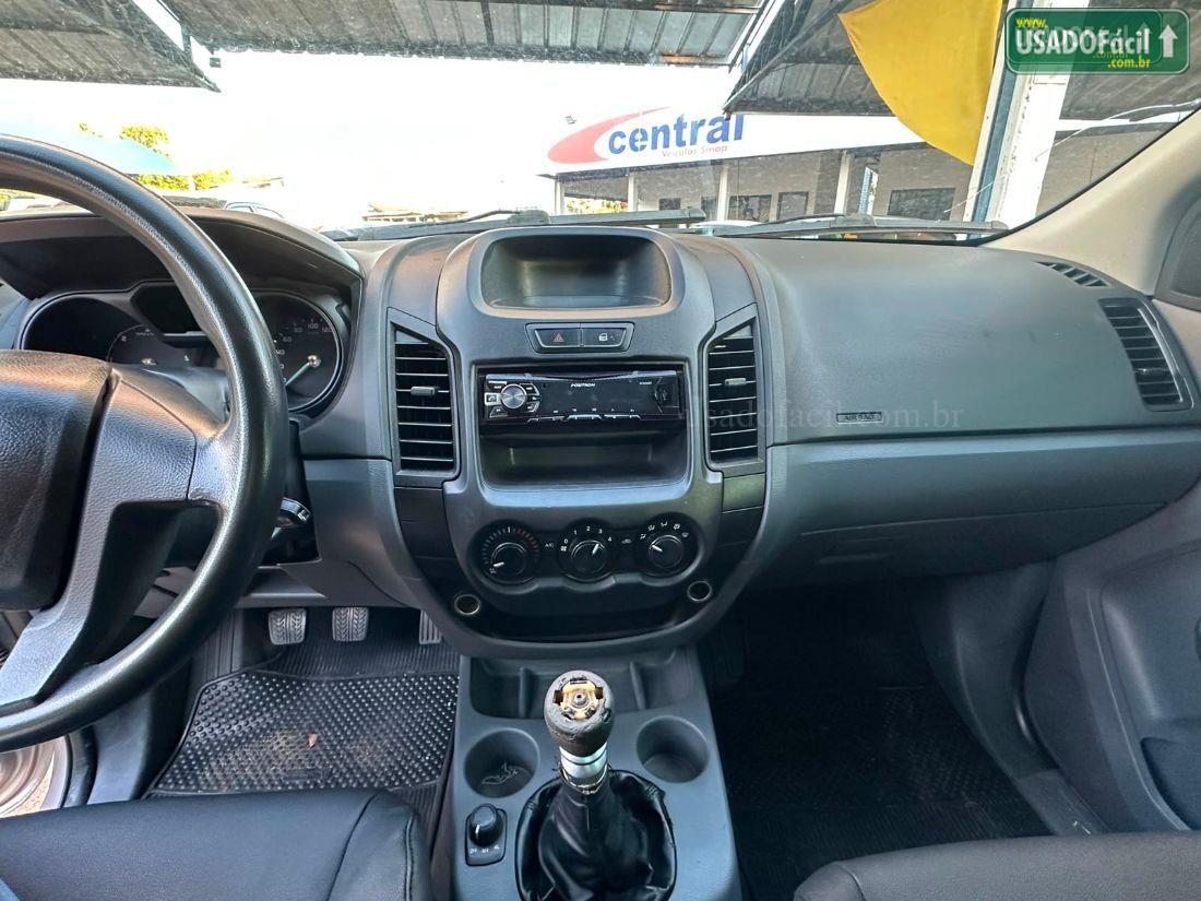 FORD Ranger XL CS 2.2 4x4 Mecânico Diesel 2015/2015 — foto 11 de 12