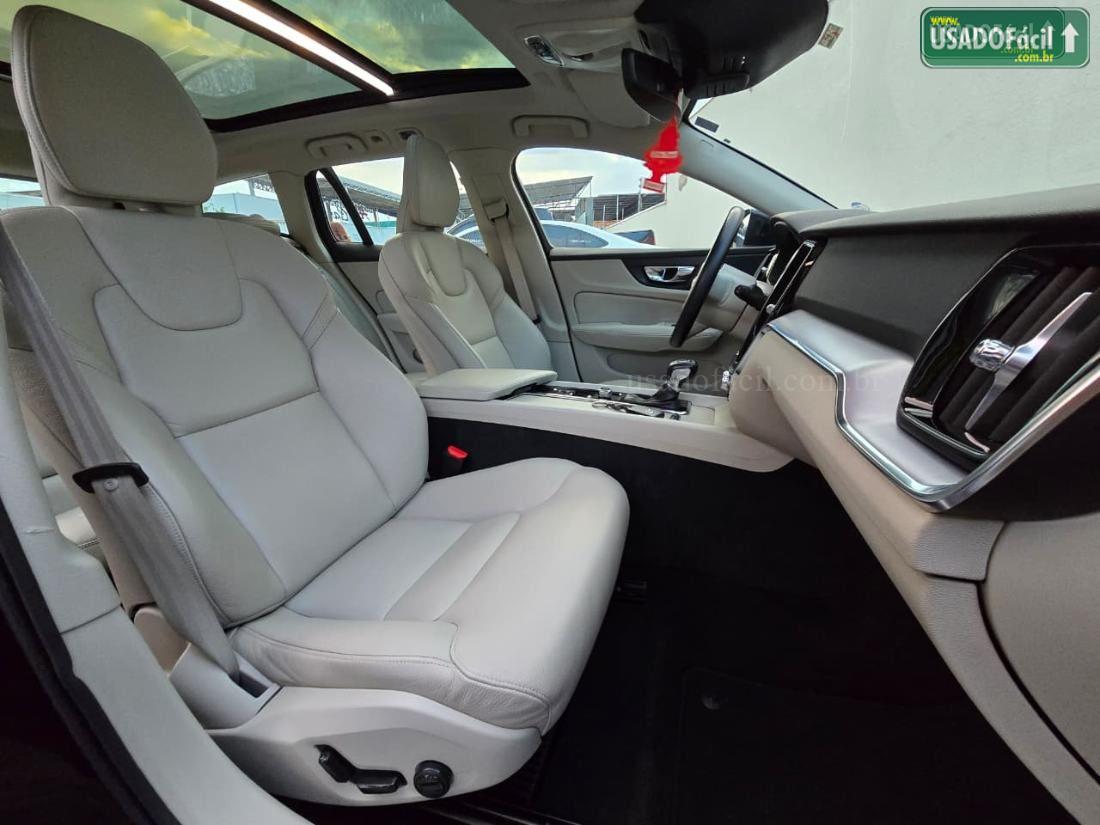 VOLVO Volvo V60 T-5 Momentum 2.0 245CV 5P 2020/2020 — foto 14 de 14