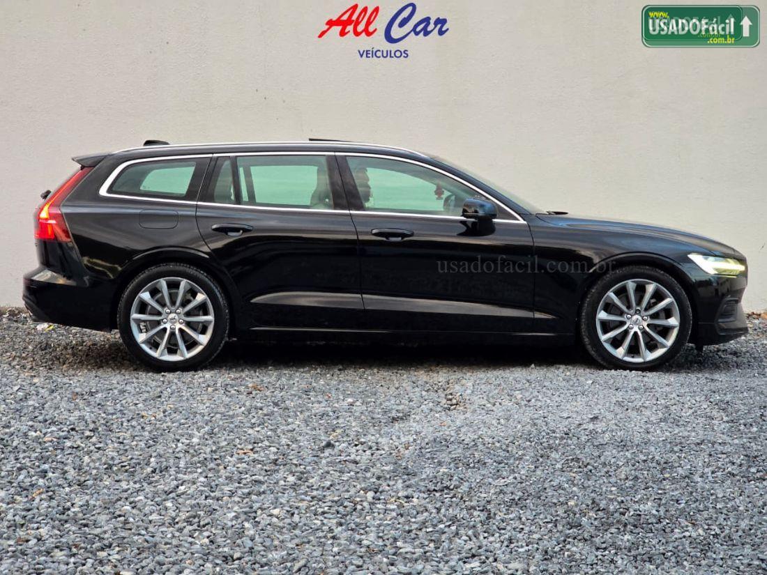 VOLVO Volvo V60 T-5 Momentum 2.0 245CV 5P 2020/2020 — foto 3 de 14