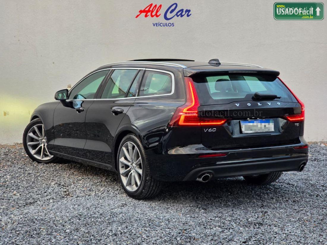 VOLVO Volvo V60 T-5 Momentum 2.0 245CV 5P 2020/2020 — foto 5 de 14