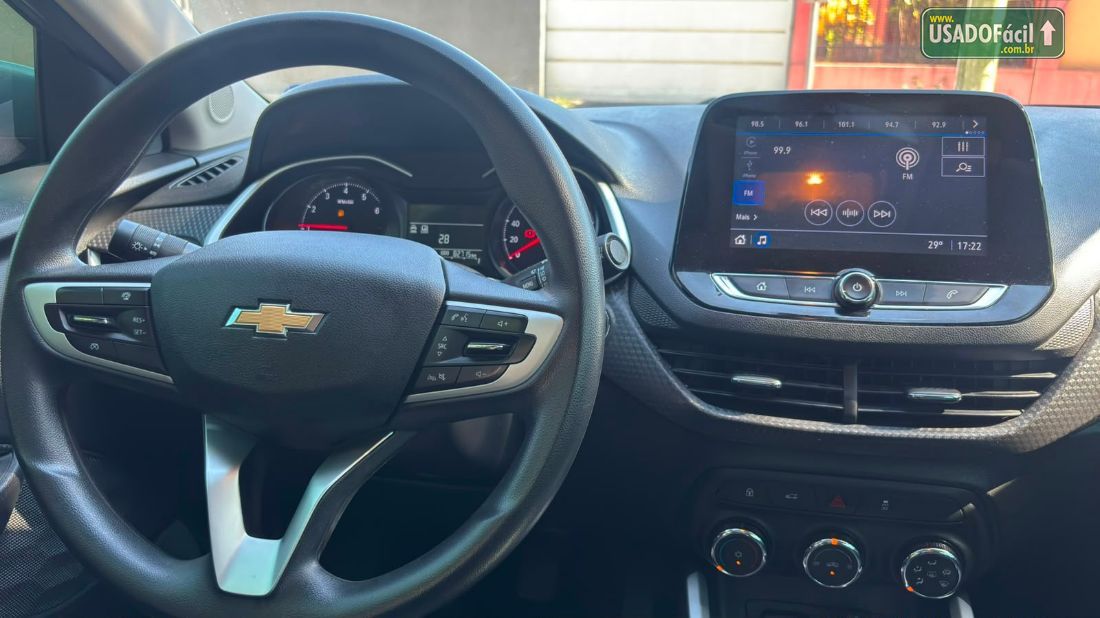 CHEVROLET/GM Onix Sedan Plus LT 1.0 Mecânico Flex 2022/2023 — foto 12 de 13