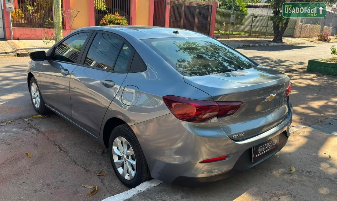 CHEVROLET/GM Onix Sedan Plus LT 1.0 Mecânico Flex 2022/2023 — foto 5 de 13
