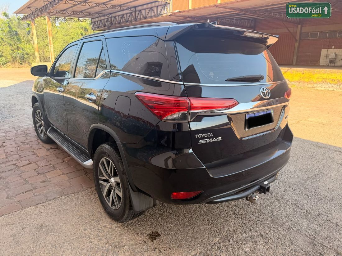 Toyota Hilux SW4 SRX 2.8 4x4 TDI Automático Diesel 2020/2020 — foto 4 de 13
