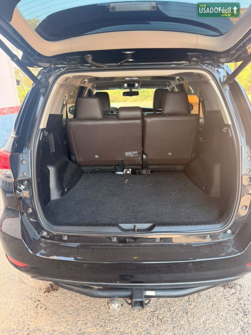 Toyota Hilux SW4 SRX 2.8 4x4 TDI Automático Diesel 2020/2020 — foto 8 de 13