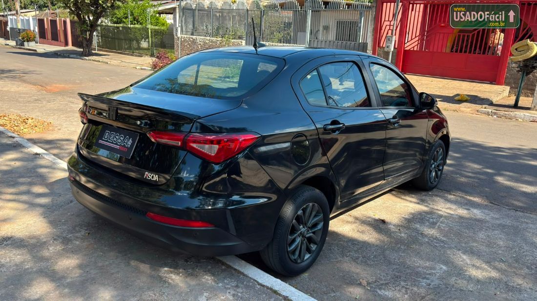Fiat Cronos Drive 1.3 Mecânico Flex 2021/2022 — foto 4 de 10