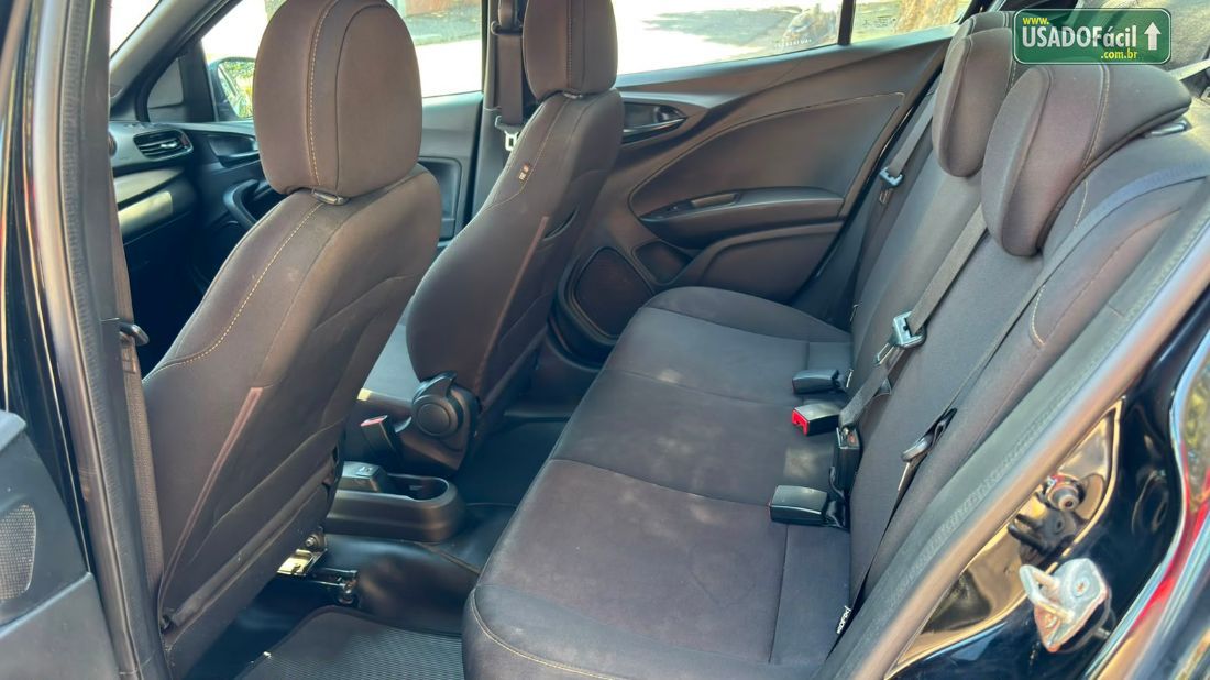 Fiat Cronos Drive 1.3 Mecânico Flex 2021/2022 — foto 8 de 10