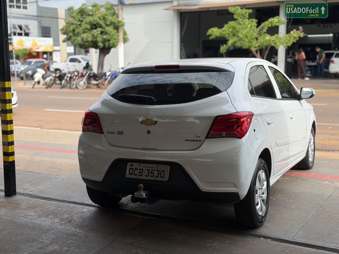 CHEVROLET/GM Onix Hatch LT 1.0 Mecânico Flex 2017/2018 — foto 4 de 5