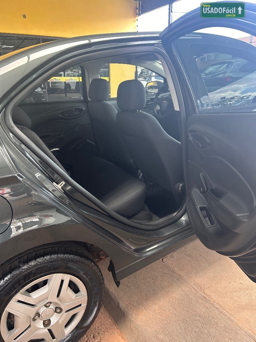 CHEVROLET/GM Prisma Sedan Joy 1.0 Flex Power 2018/2018 — foto 10 de 12