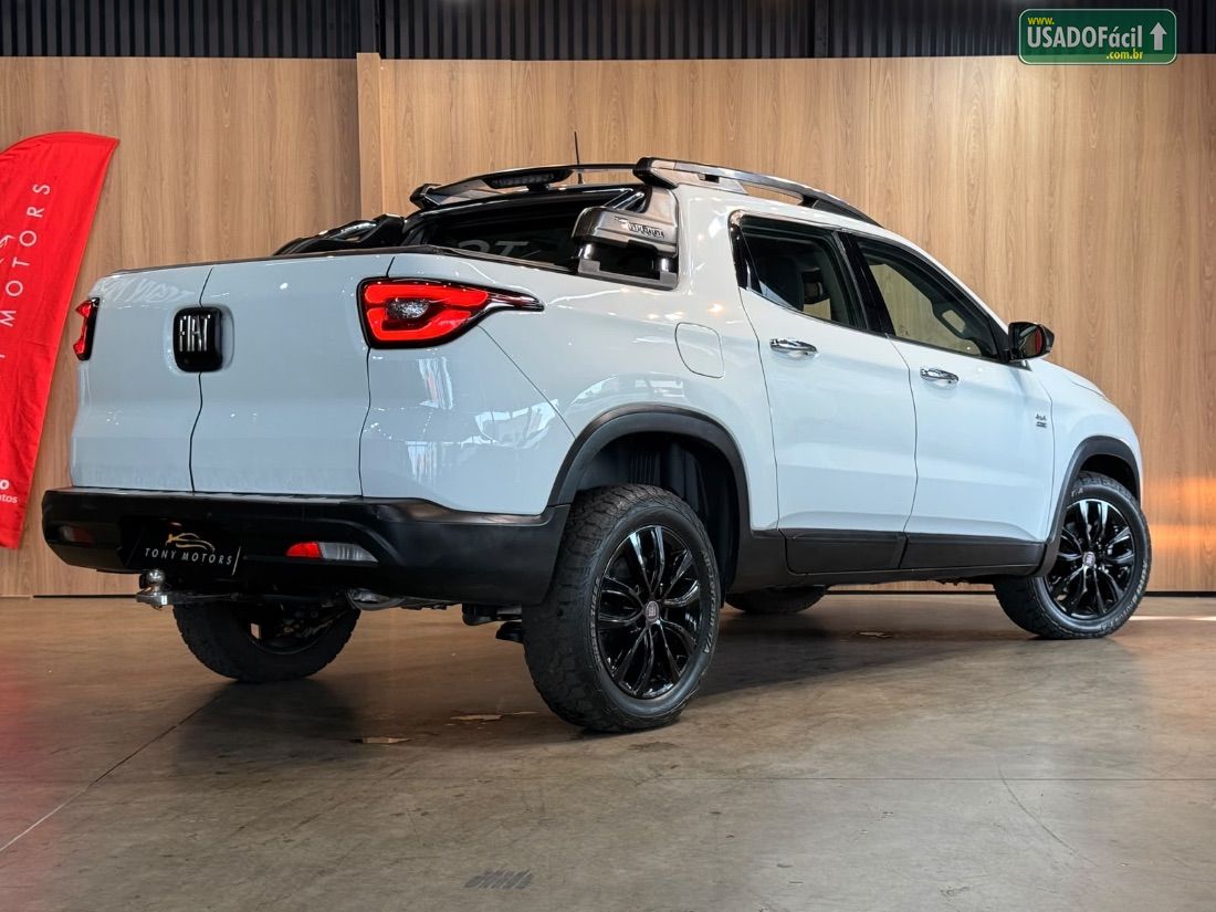 Fiat Toro Volcano 2.0 4X4 Turbo Automático Diesel 2018/2019 — foto 14 de 17