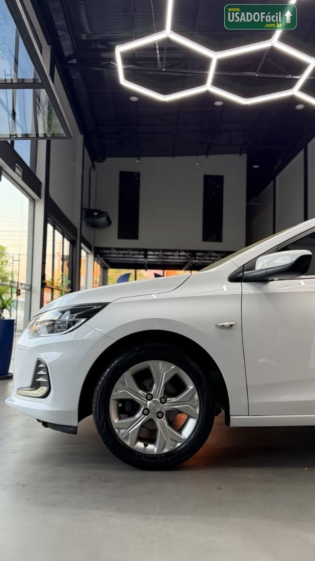 CHEVROLET/GM Onix Sedan Plus LT 1.0 Mecânico Flex 2021/2021 — foto 3 de 12