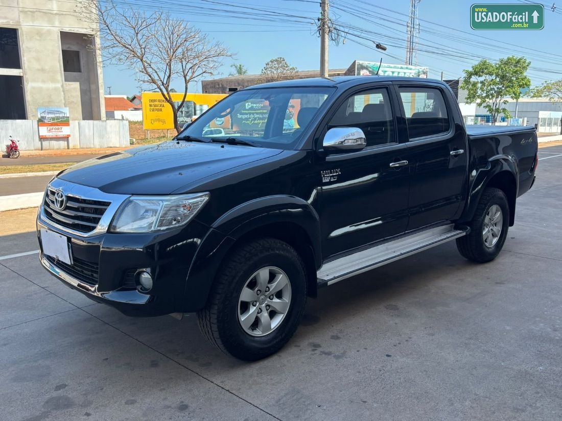 Toyota Hilux SRV CD 2.7 4x4 Automático Flex 2015/2015 — foto 2 de 10