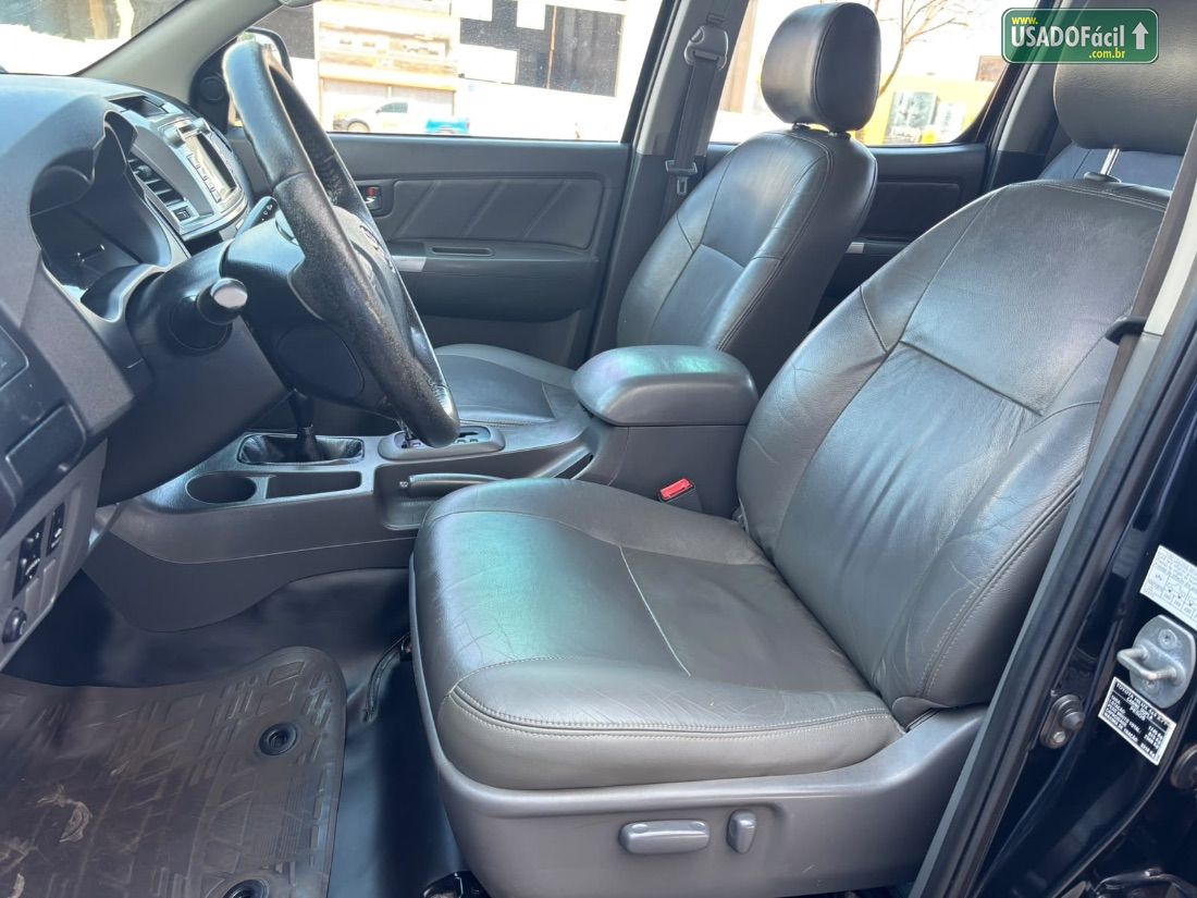 Toyota Hilux SRV CD 2.7 4x4 Automático Flex 2015/2015 — foto 6 de 10
