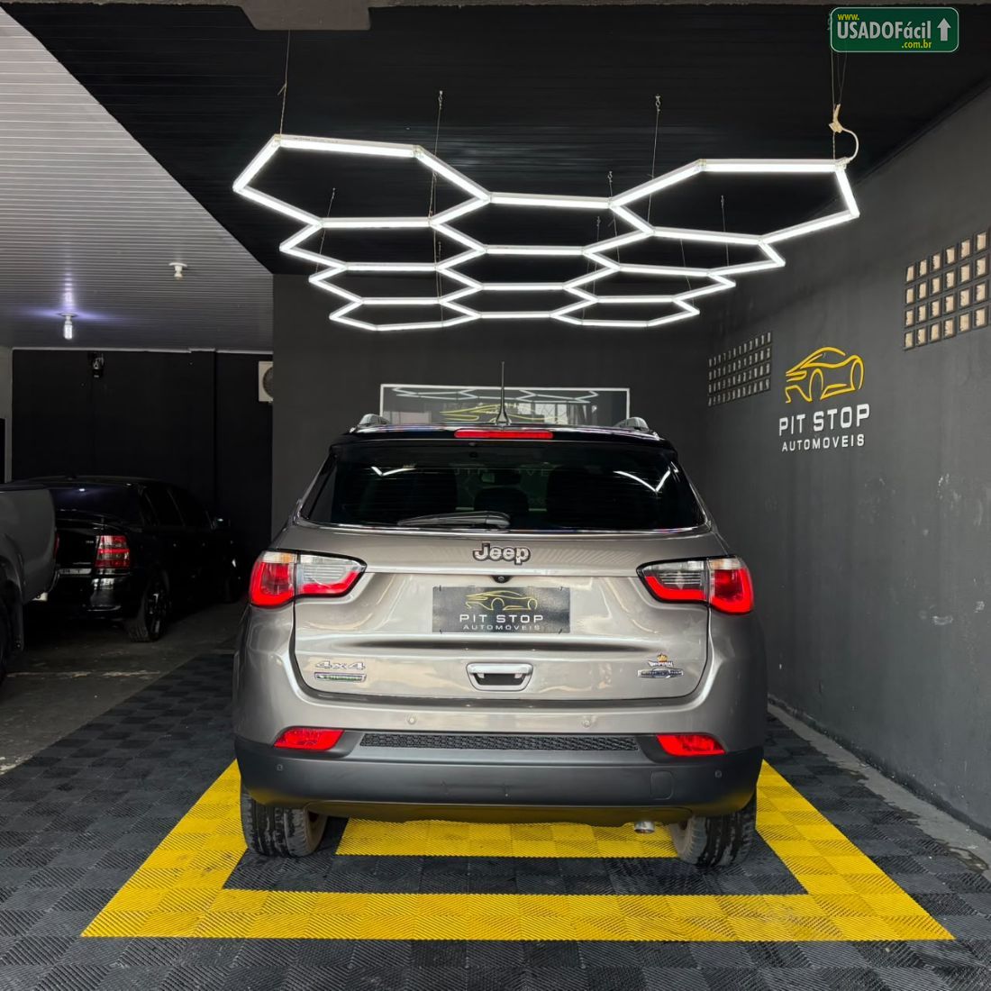 Jeep Compass Longitude 2.0 4X4 Automático Diesel 2018/2018 — foto 14 de 15