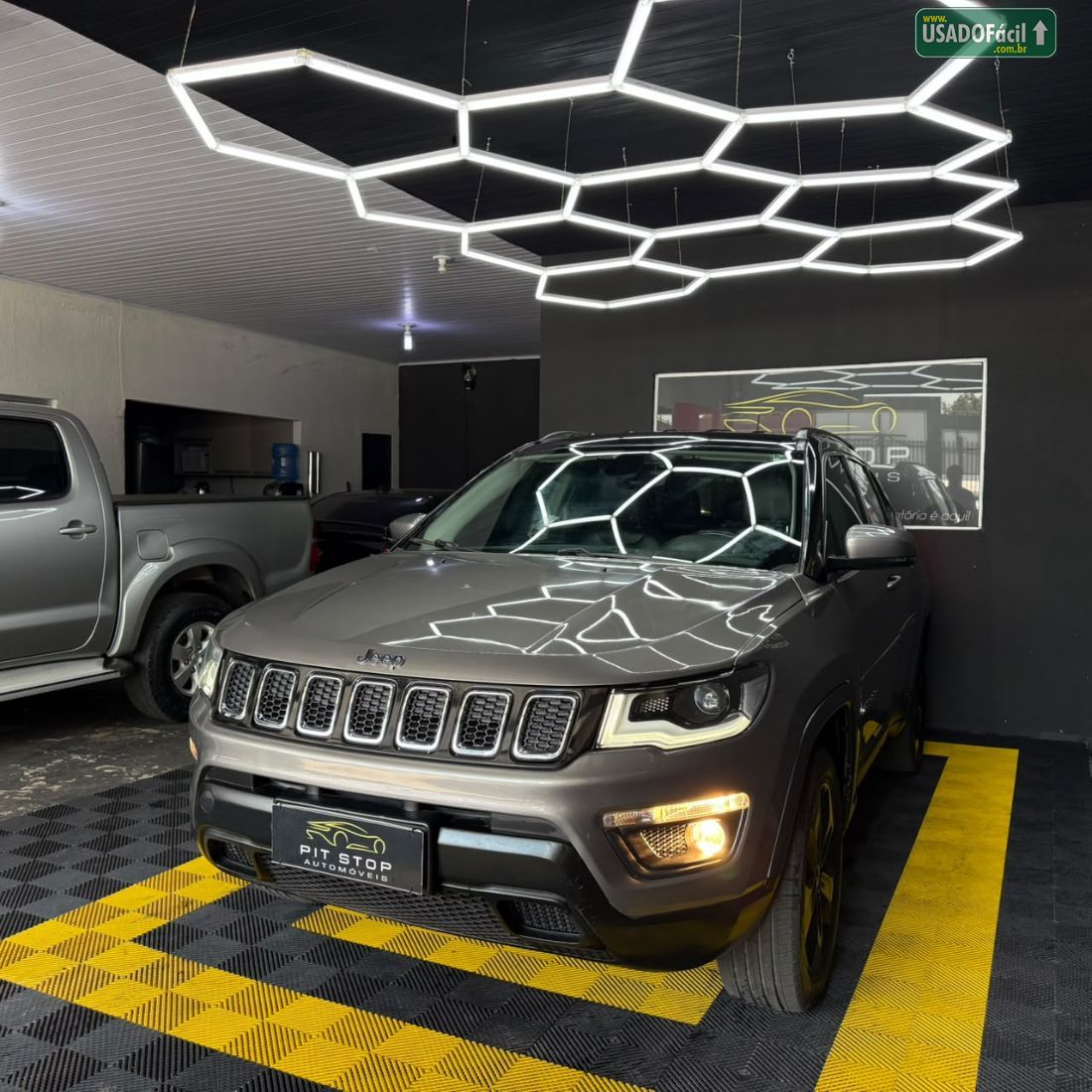 Jeep Compass Longitude 2.0 4X4 Automático Diesel 2018/2018 — foto 3 de 15