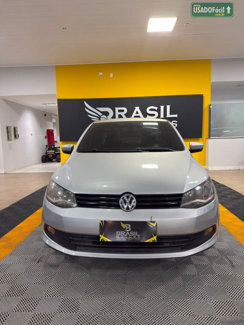 Volkswagen Voyage Comfortline 1.6 Total Flex 2013/2014 — foto 2 de 13