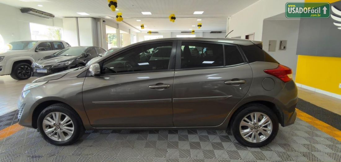 TOYOTA Yaris Hatch XL 1.3 Automático Flex 2019/2019 — foto 4 de 13