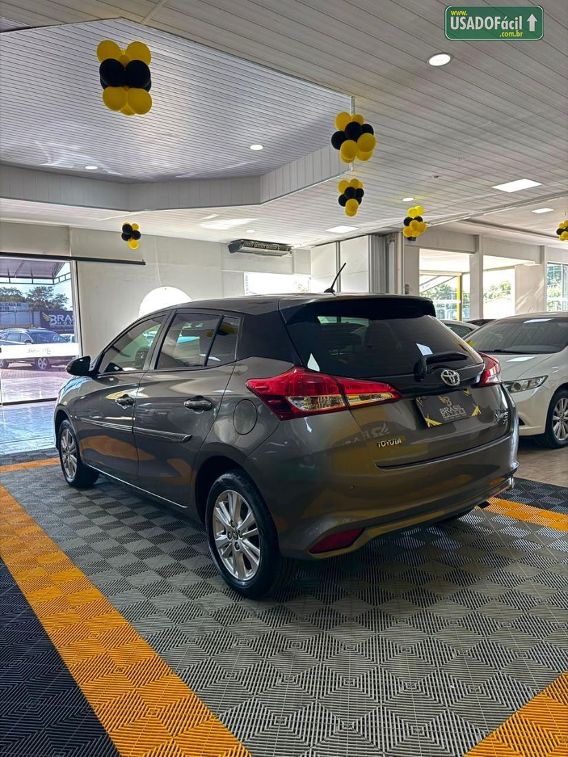 TOYOTA Yaris Hatch XL 1.3 Automático Flex 2019/2019 — foto 5 de 13