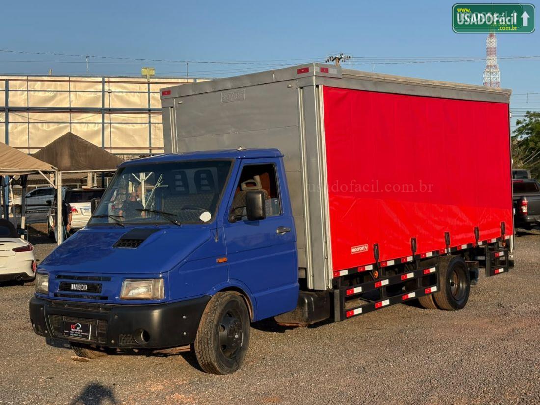IVECO Iveco Daily Chassi 70.12 2P Diesel 2004/2004 — foto 3 de 9