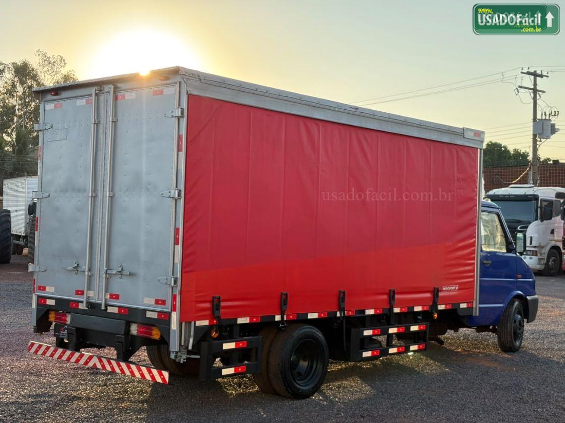 IVECO Iveco Daily Chassi 70.12 2P Diesel 2004/2004 — foto 4 de 9