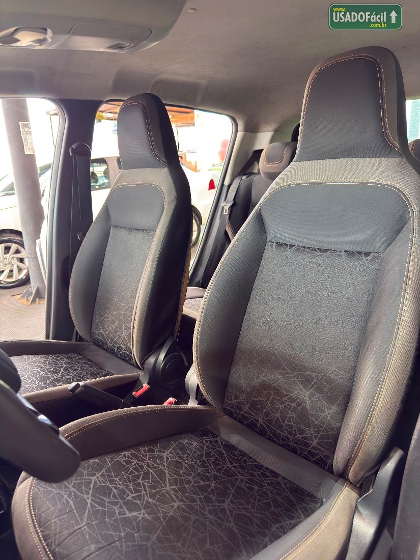 Fiat Mobi Trekking Flex 2023/2024 — foto 9 de 12