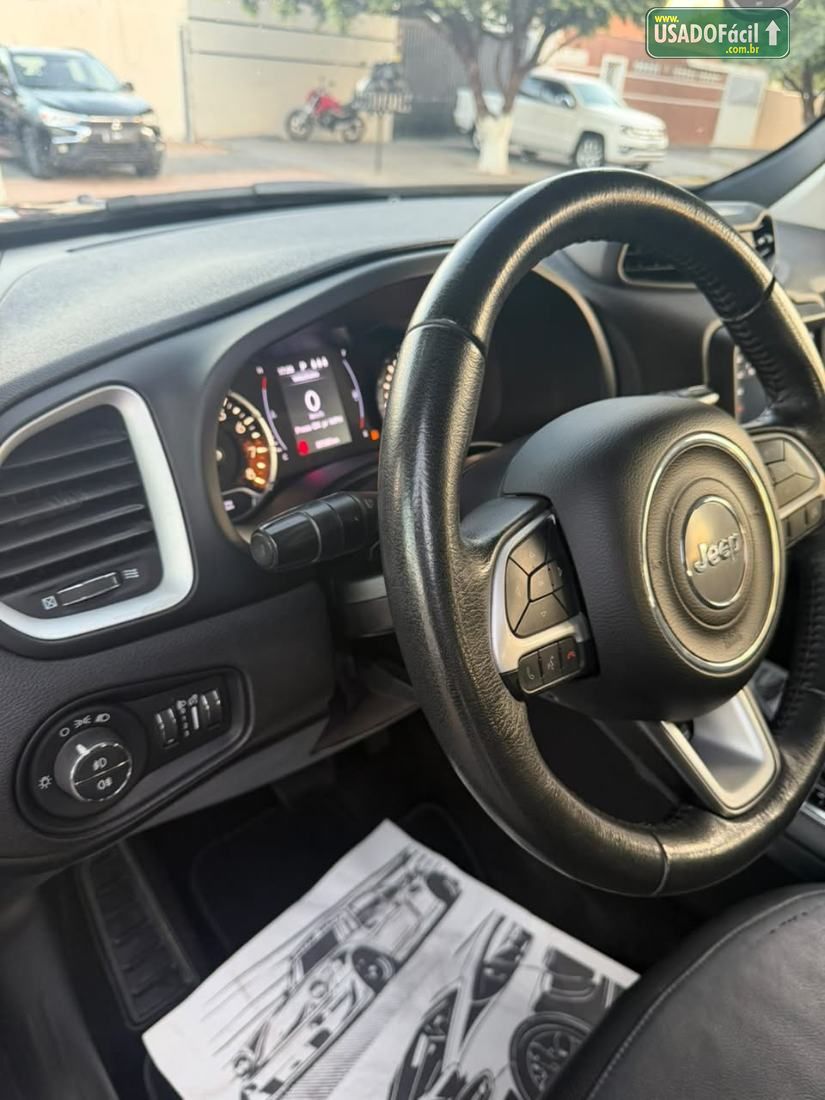 Jeep Renegade Longitude 1.8 4x2 Automático Flex 2019/2019 — foto 10 de 20
