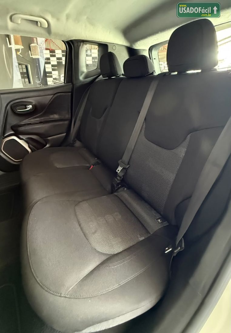 Jeep Renegade Longitude 1.8 4x2 Automático Flex 2015/2016 — foto 7 de 11