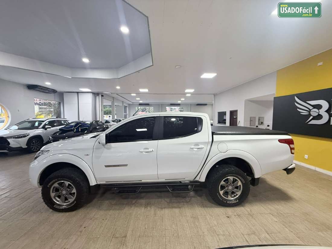 Mitsubishi L200 TRITON SPORT 4X4 2022/2023 — foto 4 de 14
