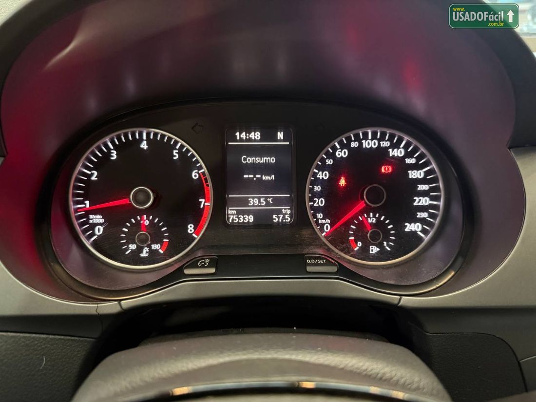 Volkswagen Fox Connect I Motion 1.6 4P Flex 2018/2019 — foto 11 de 15