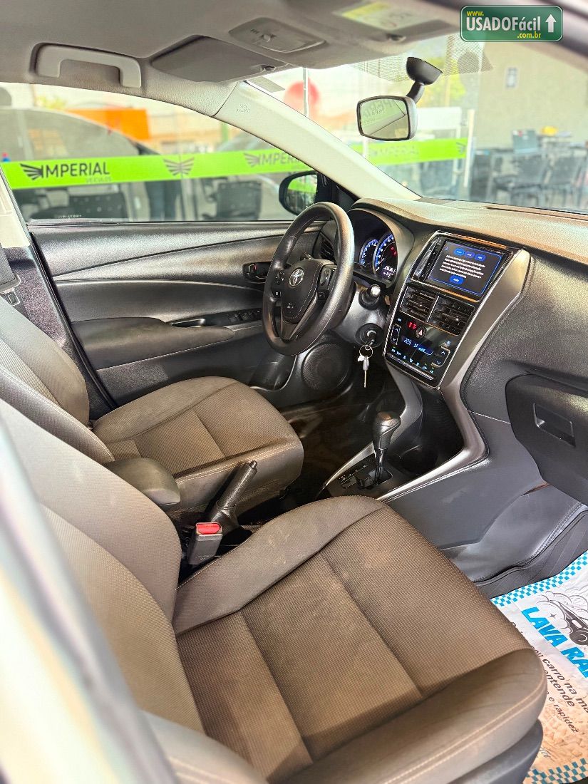 Toyota Yaris Sedan XL 1.5 Automático Flex 2023/2024 — foto 10 de 12
