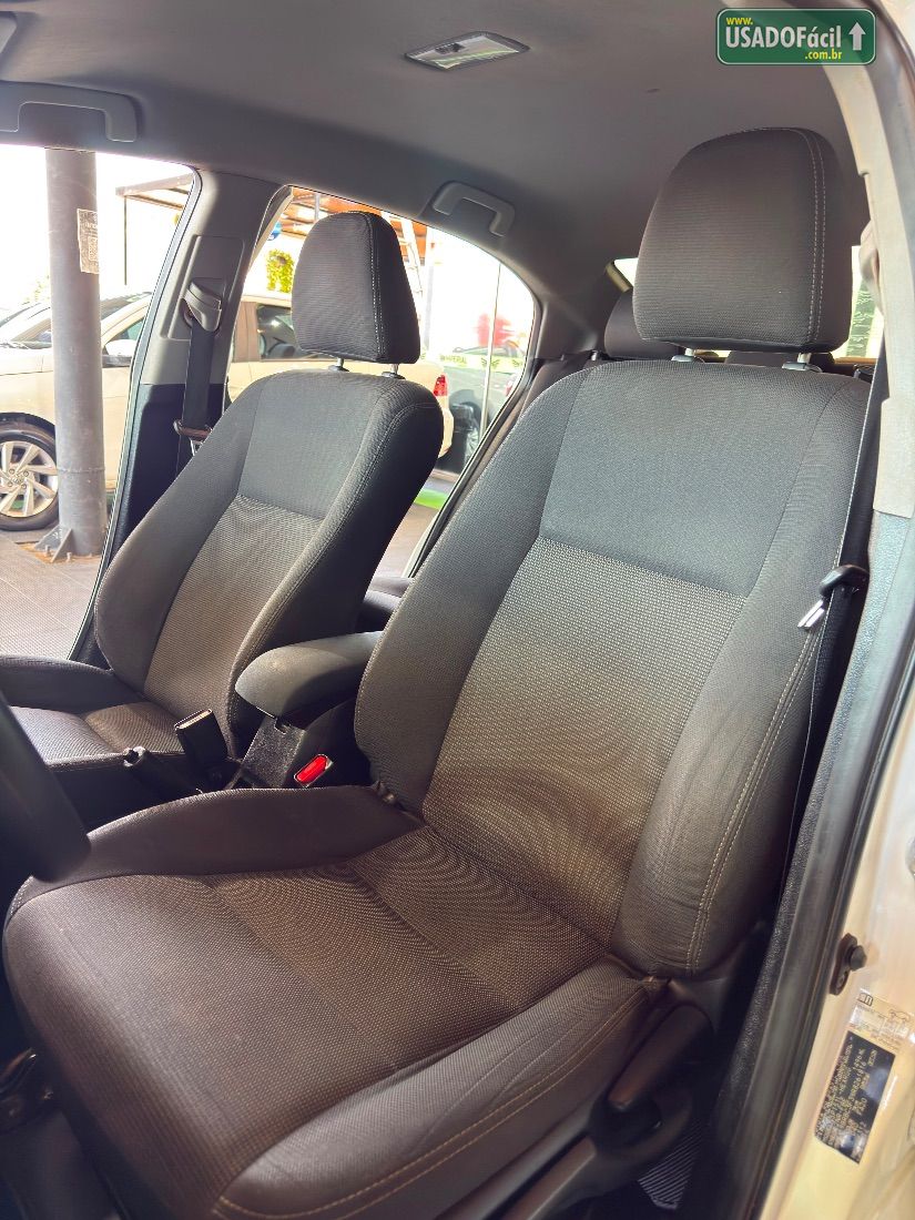 Toyota Yaris Sedan XL 1.5 Automático Flex 2023/2024 — foto 9 de 12