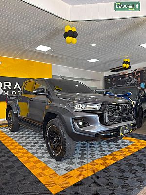 Toyota Hilux GR-S CD 4x4 2.8 TDI Automático Diesel