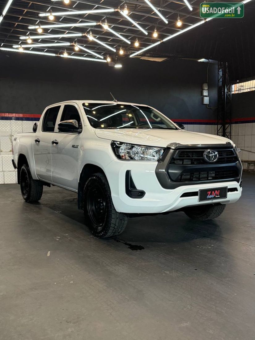 Toyota Hilux CD 2.8 4x4 Mecânico Diesel 2024/2024 — foto 3 de 15