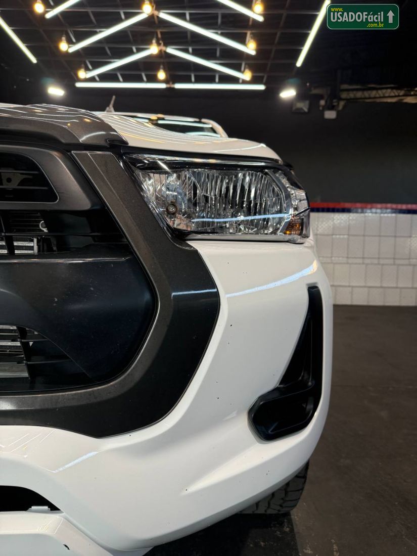 Toyota Hilux CD 2.8 4x4 Mecânico Diesel 2024/2024 — foto 4 de 15