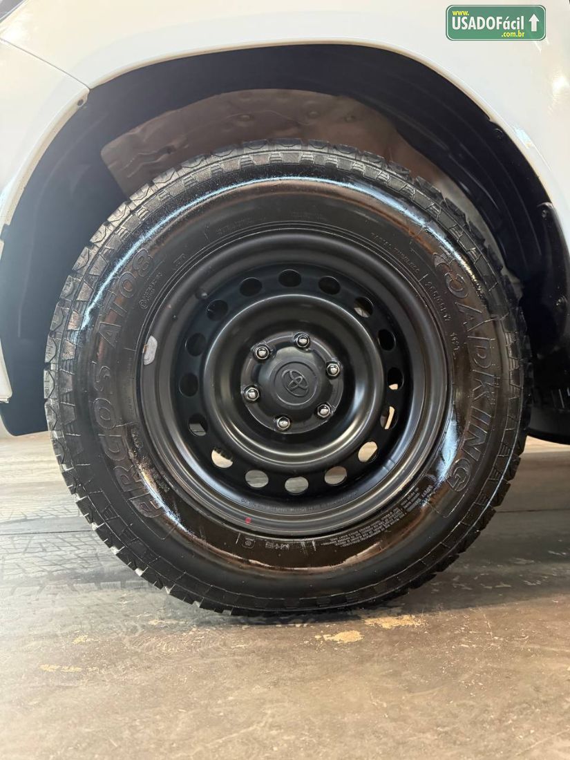 Toyota Hilux CD 2.8 4x4 Mecânico Diesel 2024/2024 — foto 5 de 15