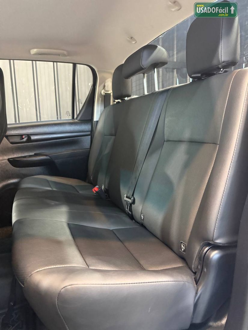 Toyota Hilux CD 2.8 4x4 Mecânico Diesel 2024/2024 — foto 7 de 15