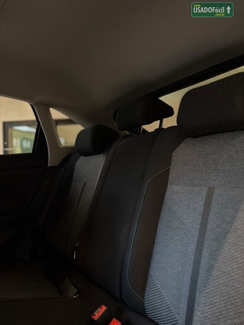 Volkswagen Nivus Comfortline 200 TSI Automático Flex 2025/2026 — foto 15 de 18