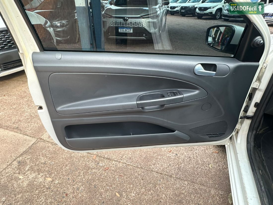 Volkswagen Saveiro Trendline 1.6 Total Flex 2019/2019 — foto 4 de 14