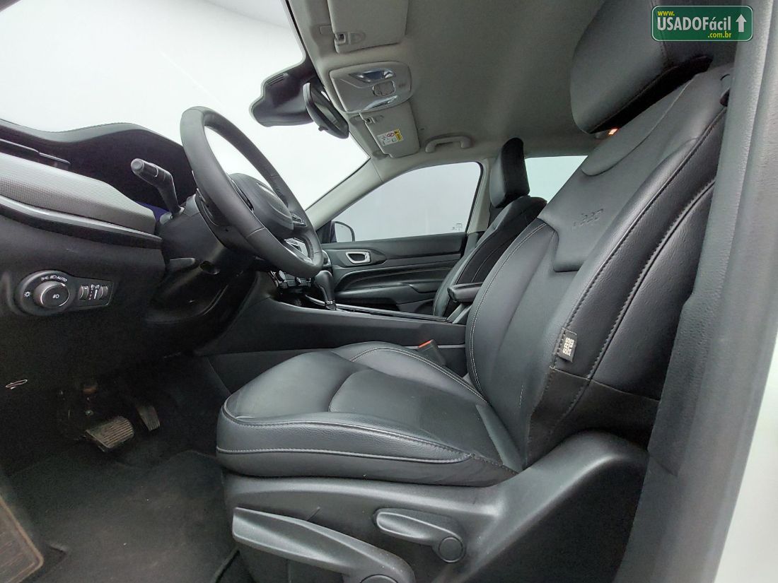 Jeep Compass Longitude T270 1.3 Turbo 4x2 Automático Flex 2024/2025 — foto 13 de 15