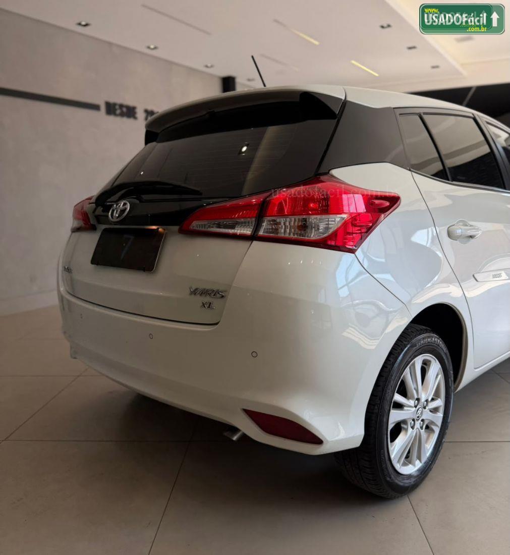 TOYOTA Yaris Hatch XL 1.3 Automático Flex 2019/2019 — foto 4 de 12