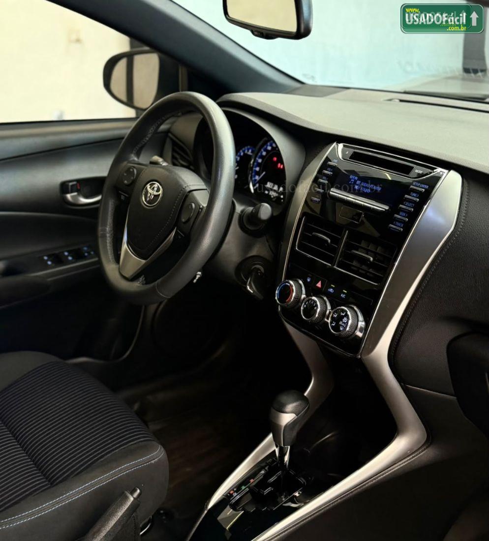 TOYOTA Yaris Hatch XL 1.3 Automático Flex 2019/2019 — foto 8 de 12