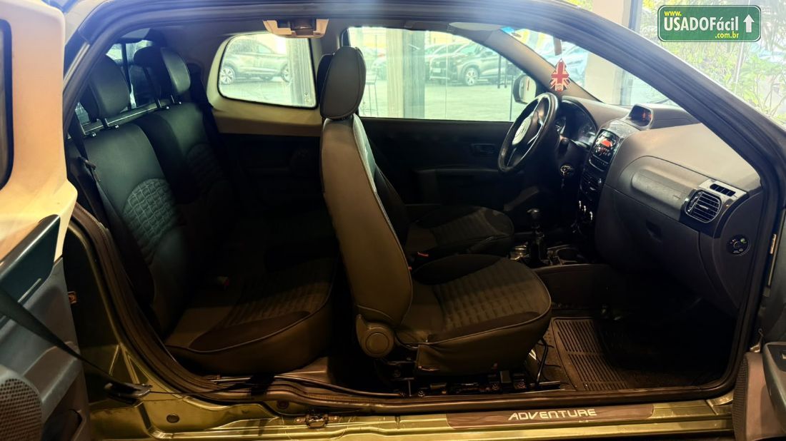 Fiat Strada Adventure Locker CD 1.8 Flex 2014/2015 — foto 10 de 13