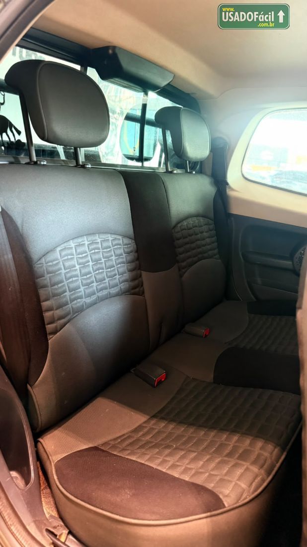 Fiat Strada Adventure Locker CD 1.8 Flex 2014/2015 — foto 12 de 13